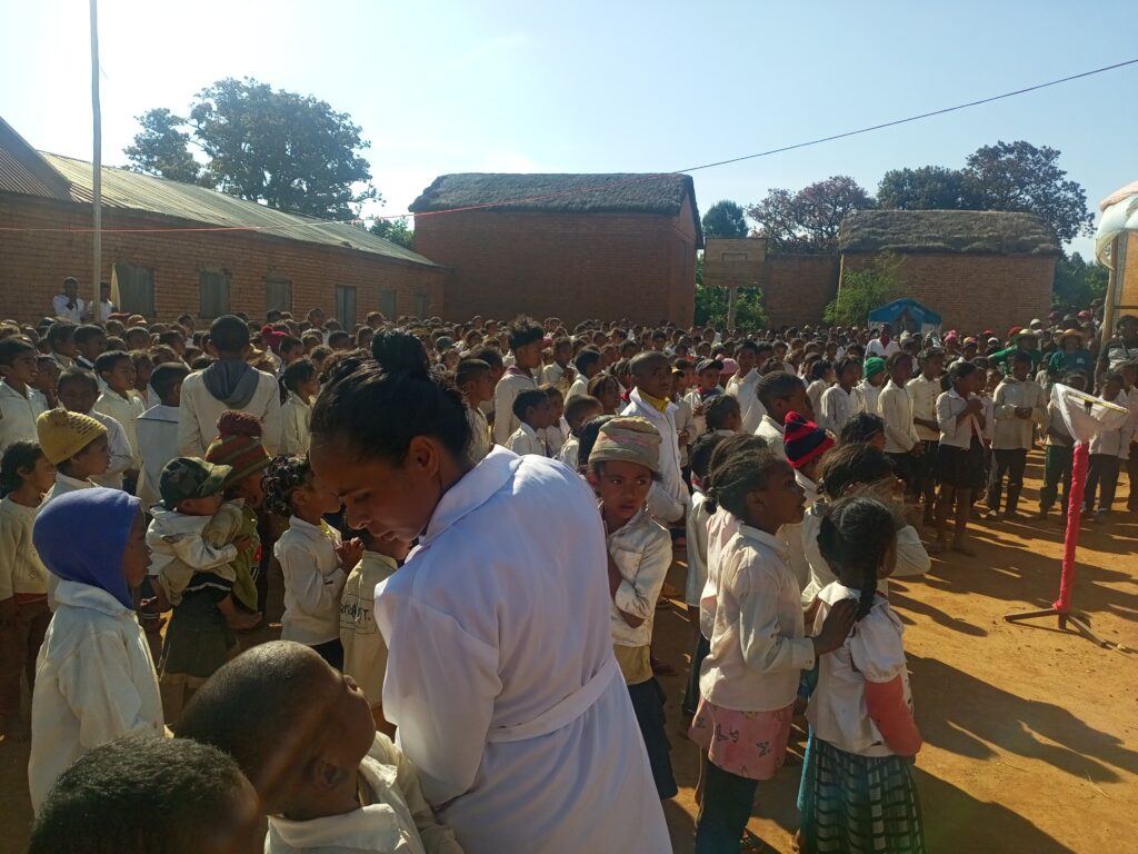 2023 1120 VISITE COLLEGE CATHOLIQUE ANDAKANA (1)